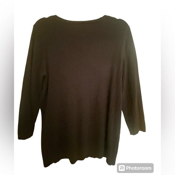 Croft&Barrow women’s XL black ribbed sweater 3/4 length sleeves. Gently used 🖤 - Picture 6 of 9